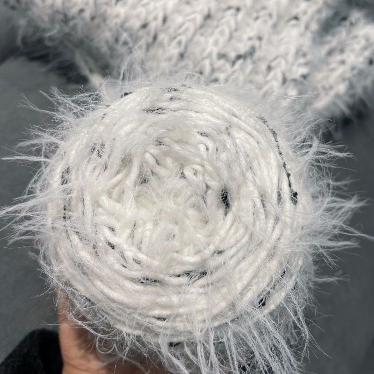 灰羽渐变手工diy自制长绒毛手混线围巾编织diy手工棒针送男友女友 - 图3