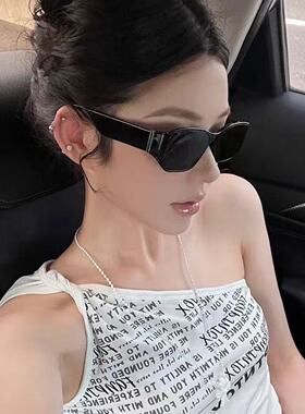 白框墨镜女高级感复古女方圆脸欧美潮曲面镜时尚防紫外线太阳眼镜