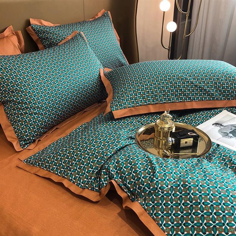 Svetanya Green Orange Geometric Luxurious Bedding Set Satin-图1