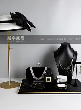 梳妆台香水耳环轻奢风组合装饰品