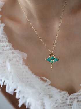 Manta魔鬼鱼钛钢毛衣链度假风