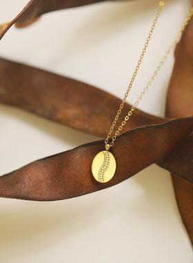 新款气质感微镶钻咖啡豆椭圆项链