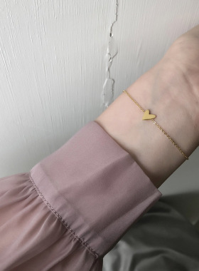 sl068  欧美ins风复古小巧不规则小爱心简约几何手链  钛钢