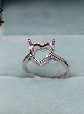 925银爱心形四爪镀18k未镶嵌戒指