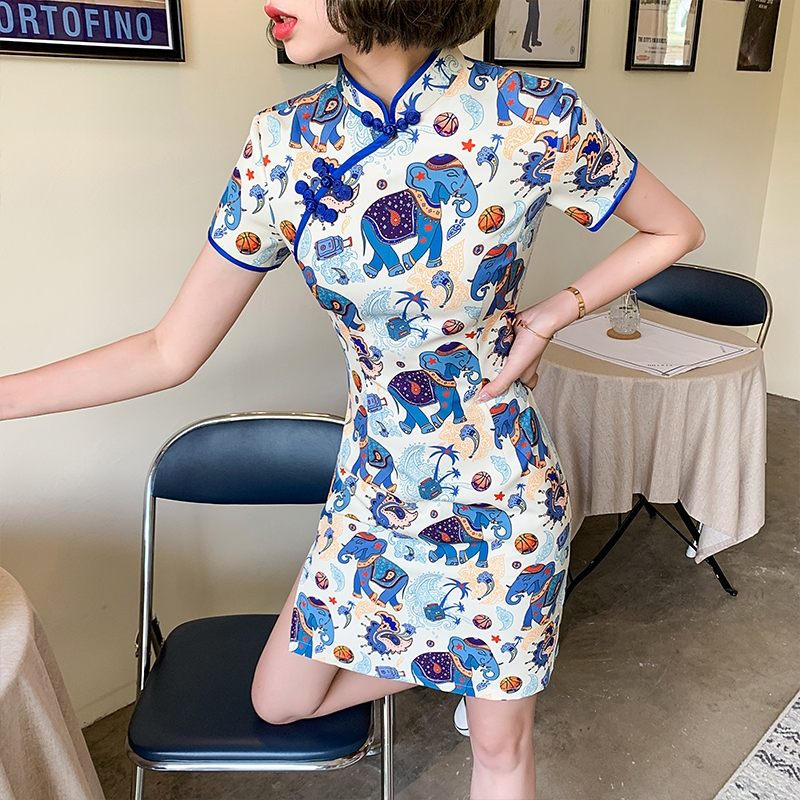 Short cheongsam, lightweight mini-skirt, summer cartoon retro summer clothing, light style Short cheongsam, lightweight mini-skirt, summer cartoon retro summer clothing, light style