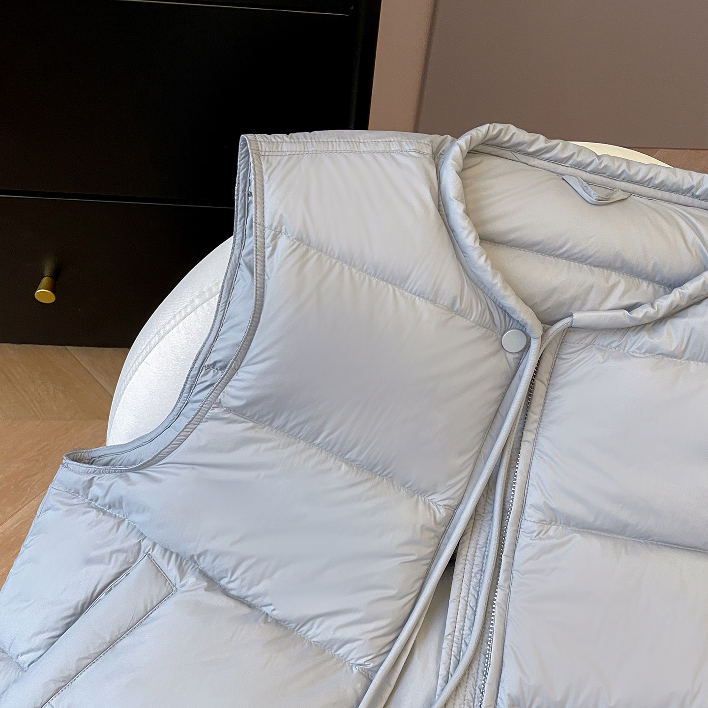 小C家 抽绳圆领羽绒马甲女款2025新款外穿冬加厚90白鸭绒马夹外套