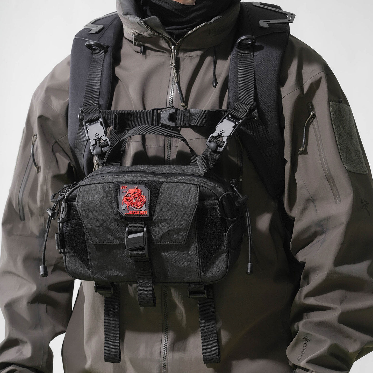 头狼工业雀跃二代斜挎包机能包快速EDC战术户外胸腰包单肩DGM-02,淘宝优惠券,粉丝福利购,淘宝优惠卷