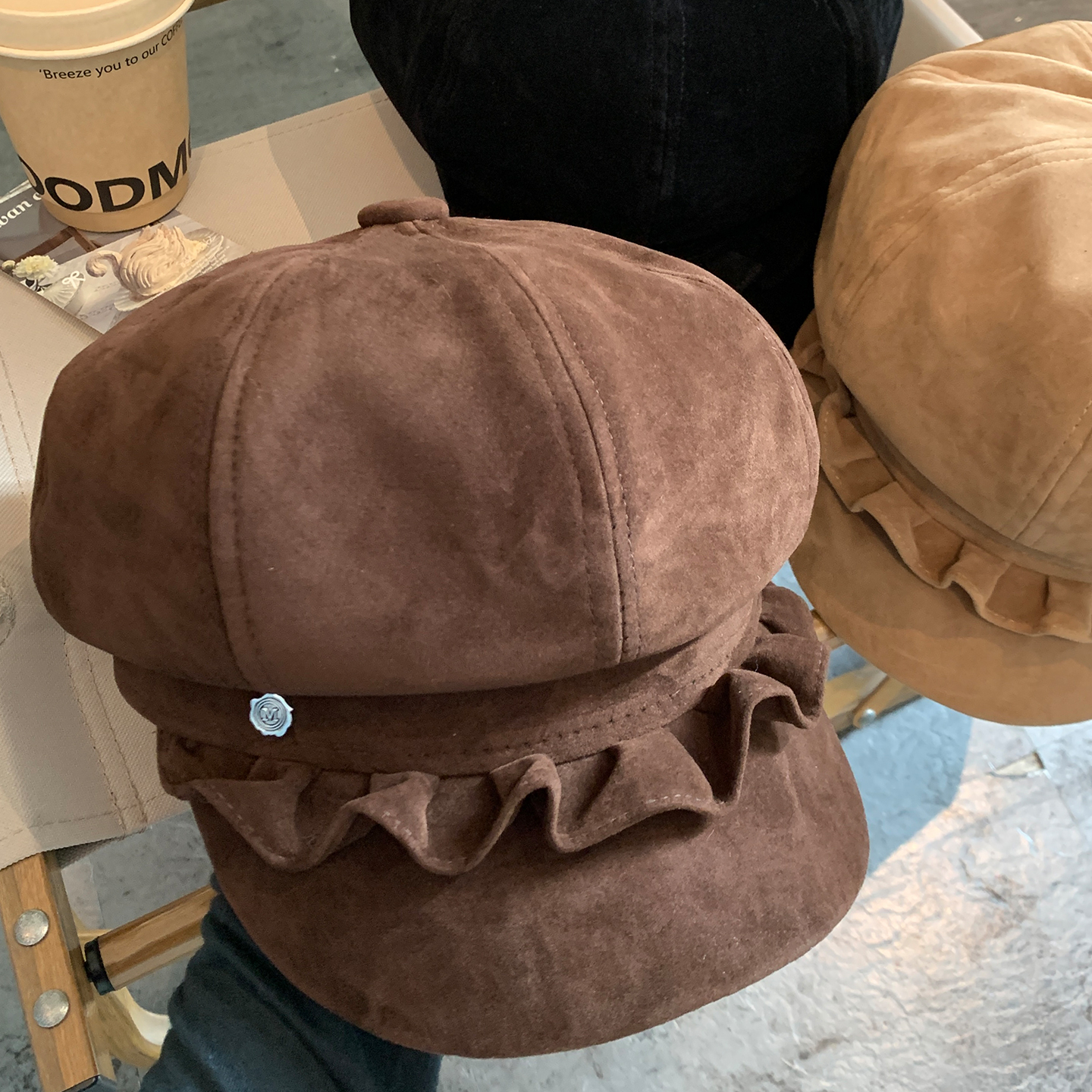 麂皮绒褶皱边贝雷帽女秋冬季美拉德复古八角帽大头围报童画家帽子 - 图3