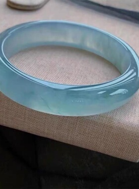 蓝水冰种飘花石英岩玉手镯女款湖蓝色远山黛手环送妈妈礼物