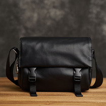 Hong Kong 2023 new mens genuine leather single shoulder bag Leisure 100 hitch layer Bull Leather Skew Satchel Soft Leather Postman Bag Tide