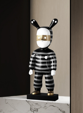 条纹公仔网红客厅摆件软装