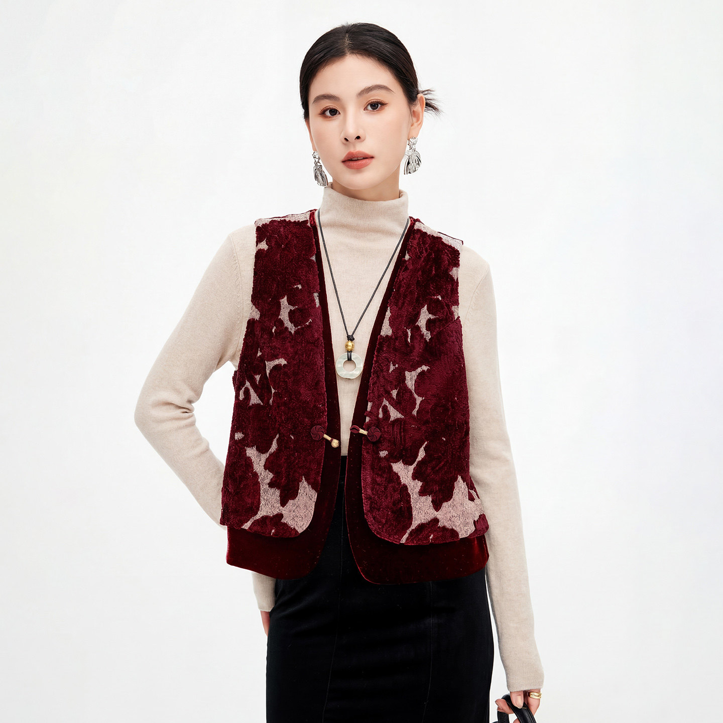 水墨佳人100桑蚕丝新中式丝绒马甲女V领刺绣显瘦百搭气质背心坎肩,淘宝优惠券,粉丝福利购,淘宝优惠卷