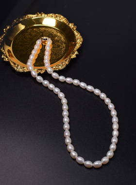 米形淡水珍珠纯银元宝扣项链