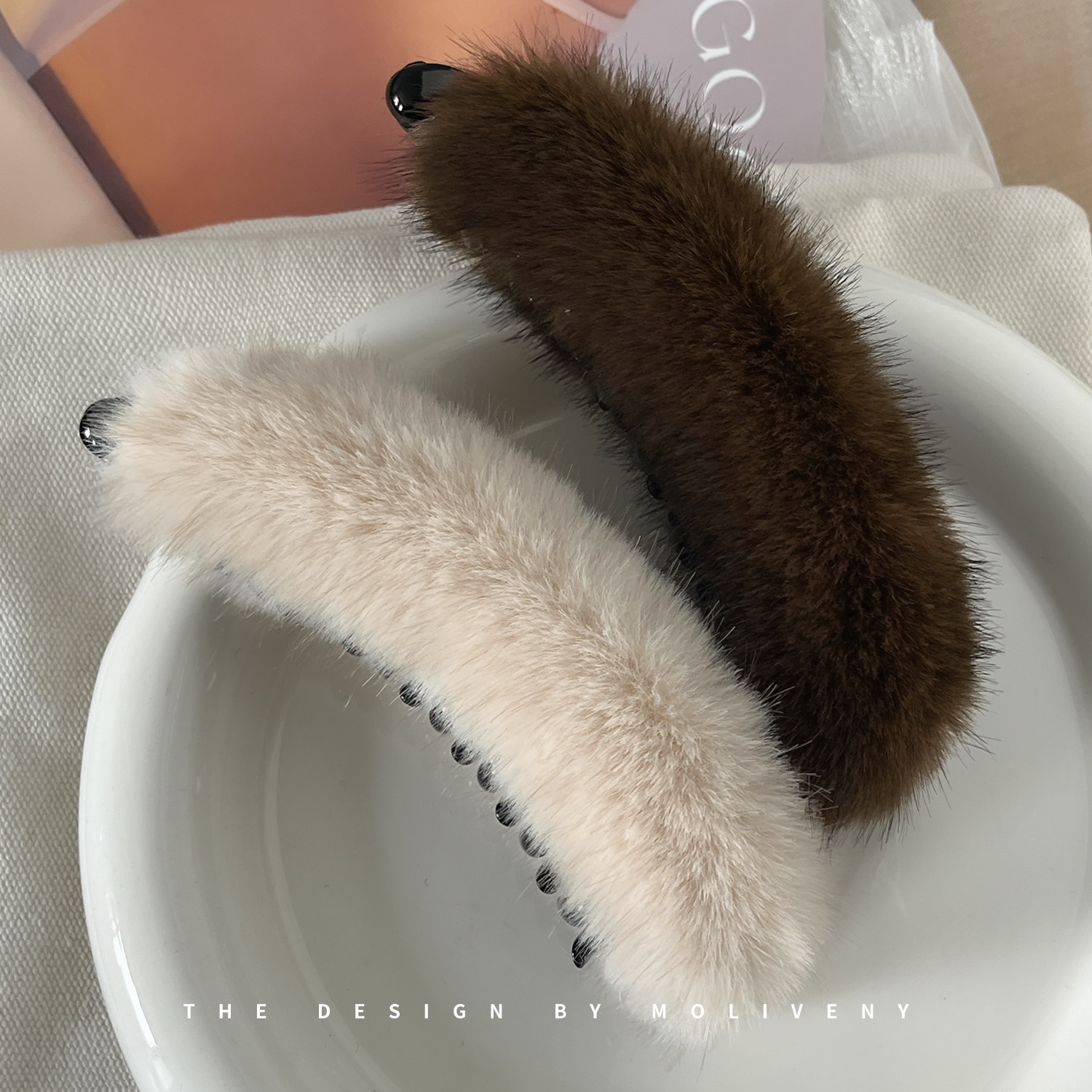 秋冬时尚竖夹水貂毛香蕉夹发卡后脑勺高马尾竖立夹子头饰毛绒发夹,淘宝优惠券,粉丝福利购,淘宝优惠卷