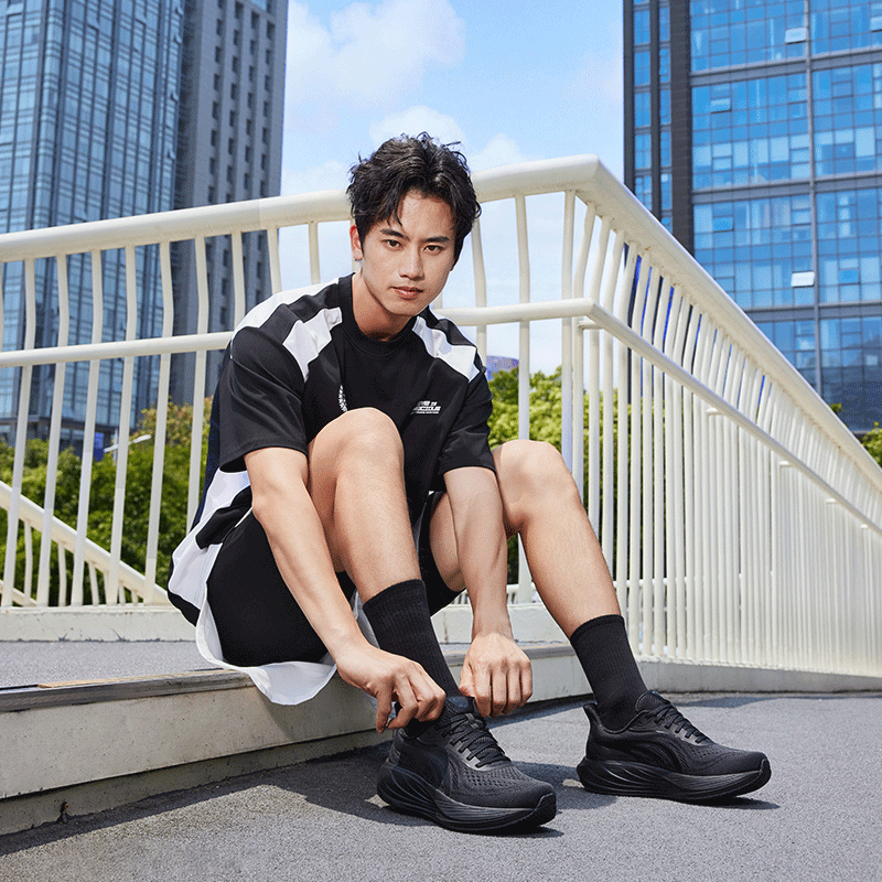 【街霸】多威临界3代跑步鞋男女秋冬加绒休闲通勤慢跑户外运动鞋,淘宝优惠券,粉丝福利购,淘宝优惠卷