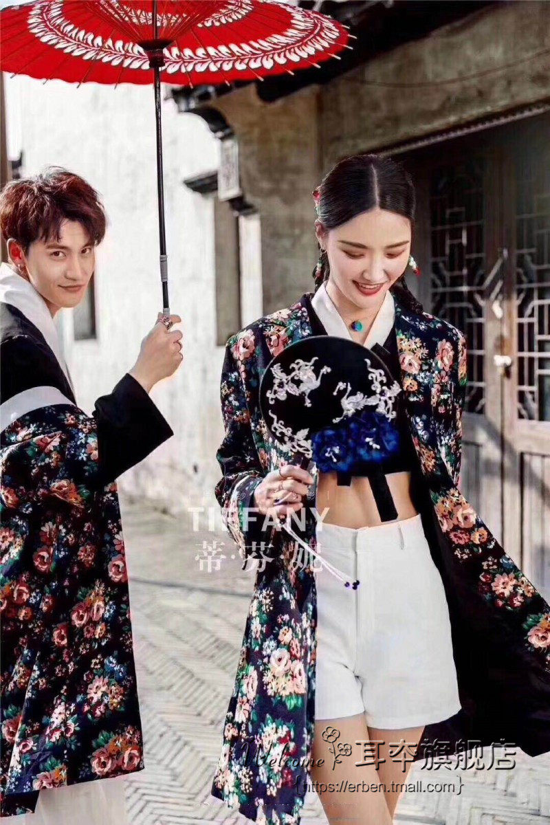 影楼新款情侣服装国潮改良动漫礼服 耳夲民族服装/舞台装