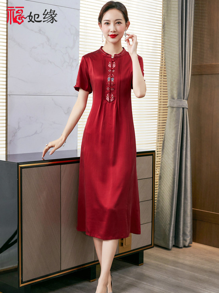 断码促销真丝连衣裙长款2024春季新款红色桑蚕丝纯色年轻款妈妈装