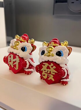 新年红醒狮卡通树脂桌面摆件