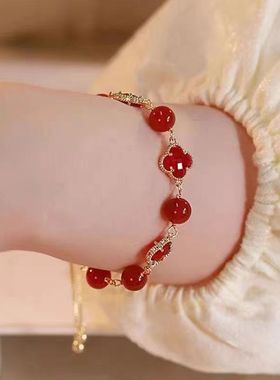 新款四叶草手链女小众设计ins古风显白高颜值简约时尚甜美送礼物