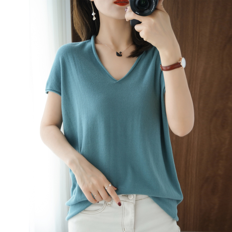 2020夏季新款纯棉麻v领短袖t恤 蔓芙妮丝T恤