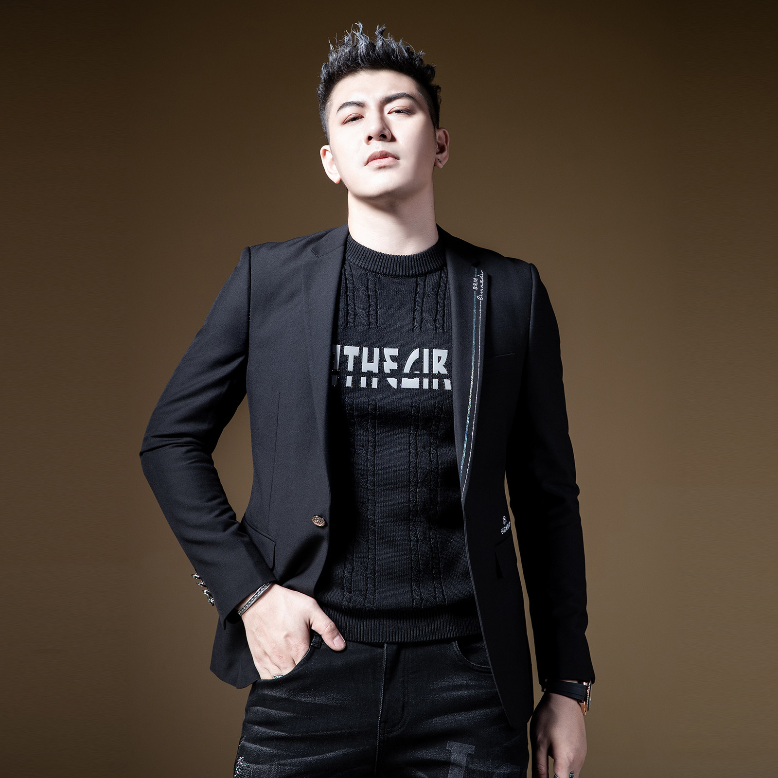 BM烫钻条纹高级感炸街男装轻熟风休闲西装男2021年新款帅气西服秋,淘宝优惠券,粉丝福利购,淘宝优惠卷