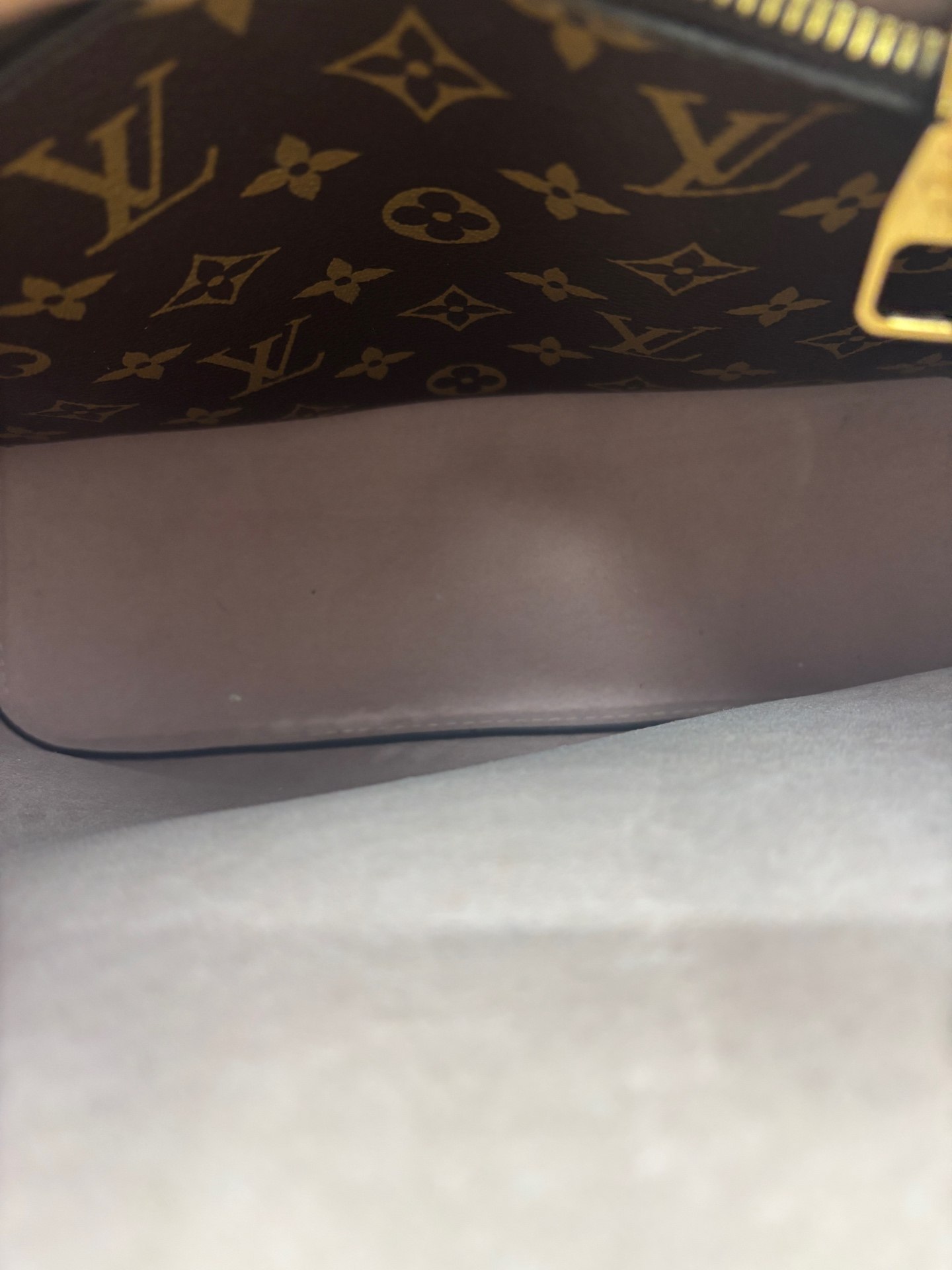 LV路易威登 NOENOE 棕色老花水桶包粉色内里芯片款 99新 18848255,淘宝优惠券,粉丝福利购,淘宝优惠卷