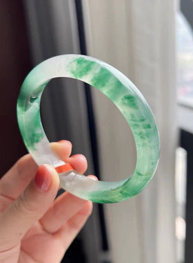 高冰非洲翠玉镯爆款独龙玉翡翠玉镯子飘绿花女时尚百搭正圈款镯子