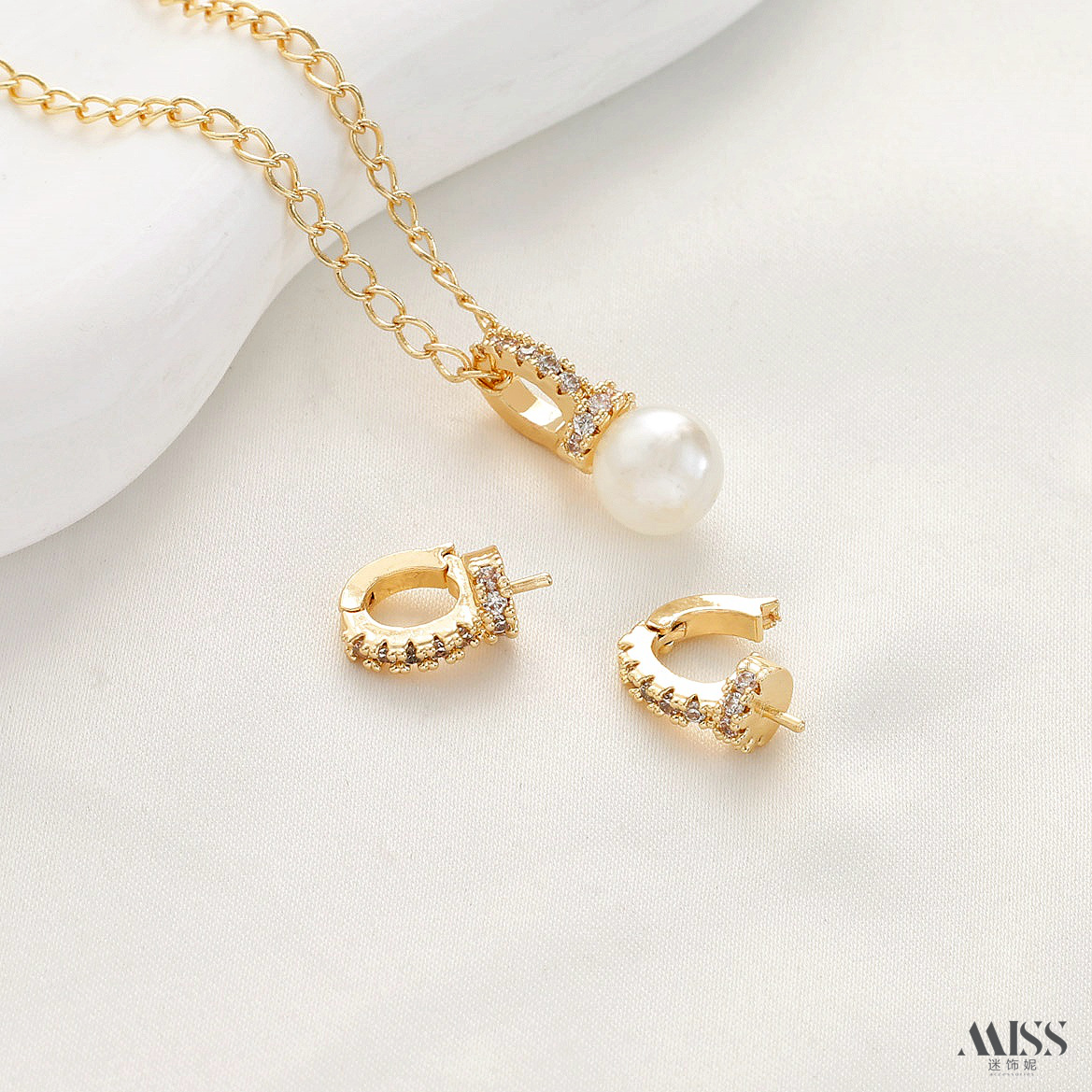 14K包金保色镶锆石扣珍珠吊托羊眼珠托吊坠扣diy手工项链配件 - 图0