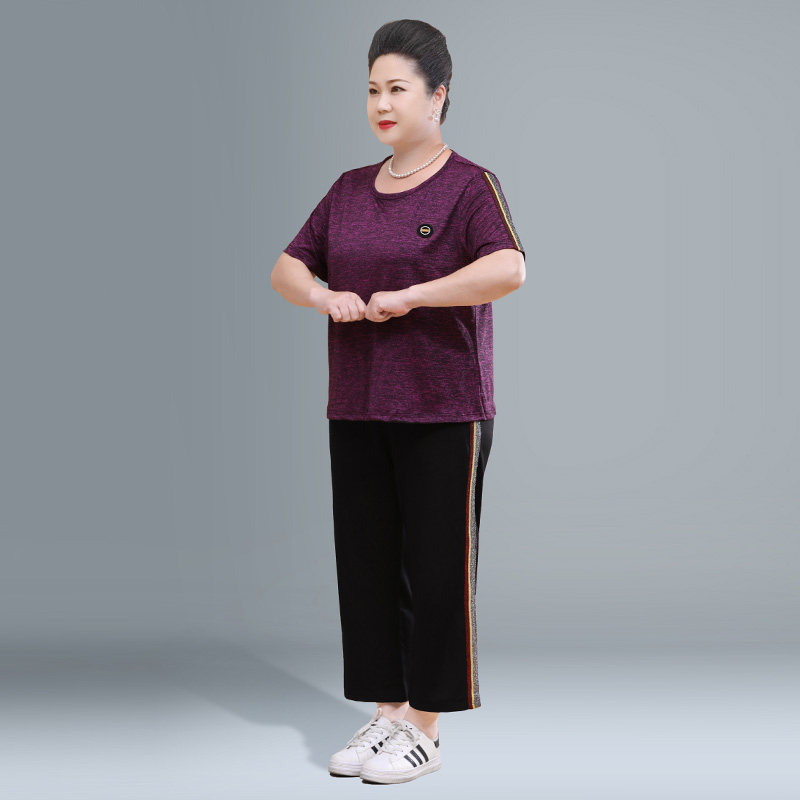  恩文女装中老年女装