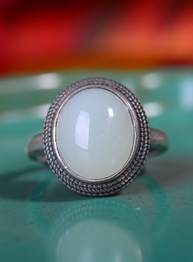 S925银镀18K金镶和田玉白玉蛋面女宫廷复古戒指戒圈汉服配饰指环