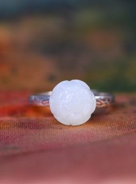 S925银镀18K金镶和田玉白玉莲花女宫廷复古戒指戒圈汉服配饰指环