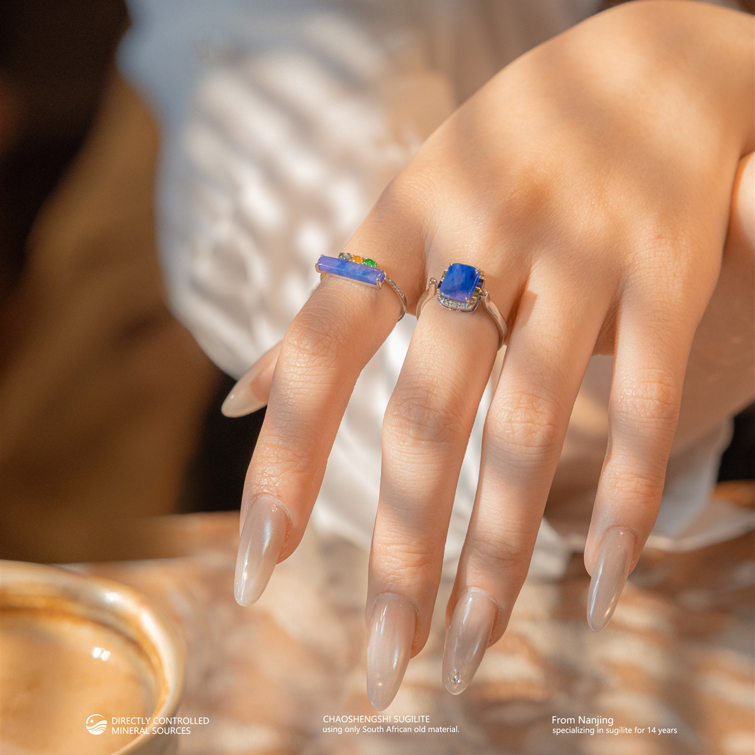 Shu Jilai blue cherry blossom pendant ring back cat