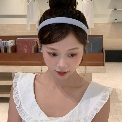 少女美学！薄针织爱心吊坠发箍百搭纯色布艺窄边头箍复古外戴发饰 - 图0