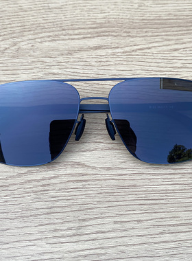 马登无螺丝超轻尼龙偏光太阳镜