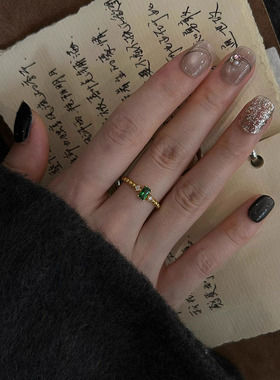 复古绿方钻素圈细戒指轻奢叠戴