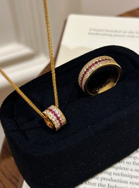 格调小红书爆款闪动蔷薇项链重工复古高级感精致时尚轻奢吊坠项链