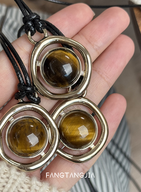 方糖家虎眼石黑色编绳长款项链