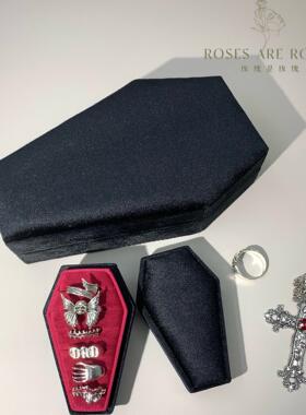哥特式天鹅绒万圣节棺材戒指盒首饰收纳盒珠宝耳钉项链复古便携小