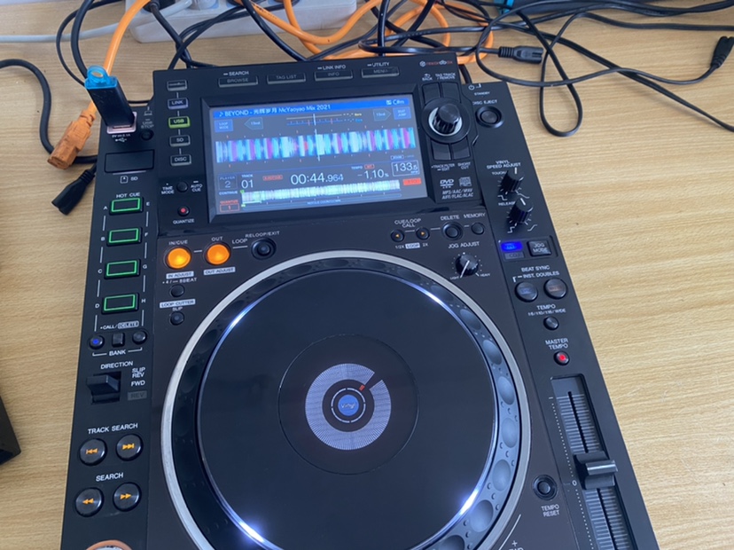 pioneer 先锋CDJ2000NXS2打碟机 单台 波纹 触屏 功能正常 保修 - 图1