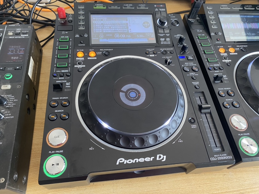 pioneer 先锋CDJ2000NXS2打碟机一对 2000三代 DJ设备 正常使用 - 图1