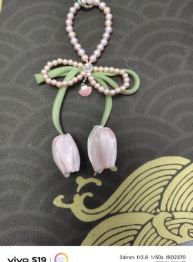 原创设计郁金香珍珠水晶挂件手机壳挂绳包包挂饰品ins女