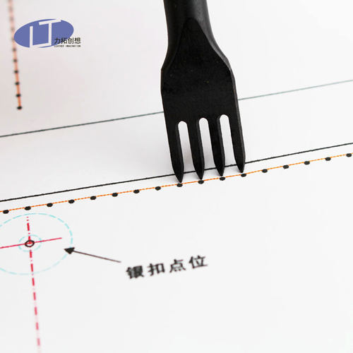 93手拿包版型手工牛皮皮具图纸植鞣皮疯马钱包卡包卡纸纸格模板 - 图2
