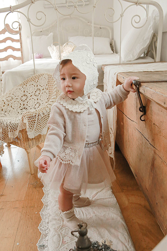 婴儿女童宝宝婴幼儿空调衫ins休闲衣秋装薄款1岁外套百搭开衫 - 图1