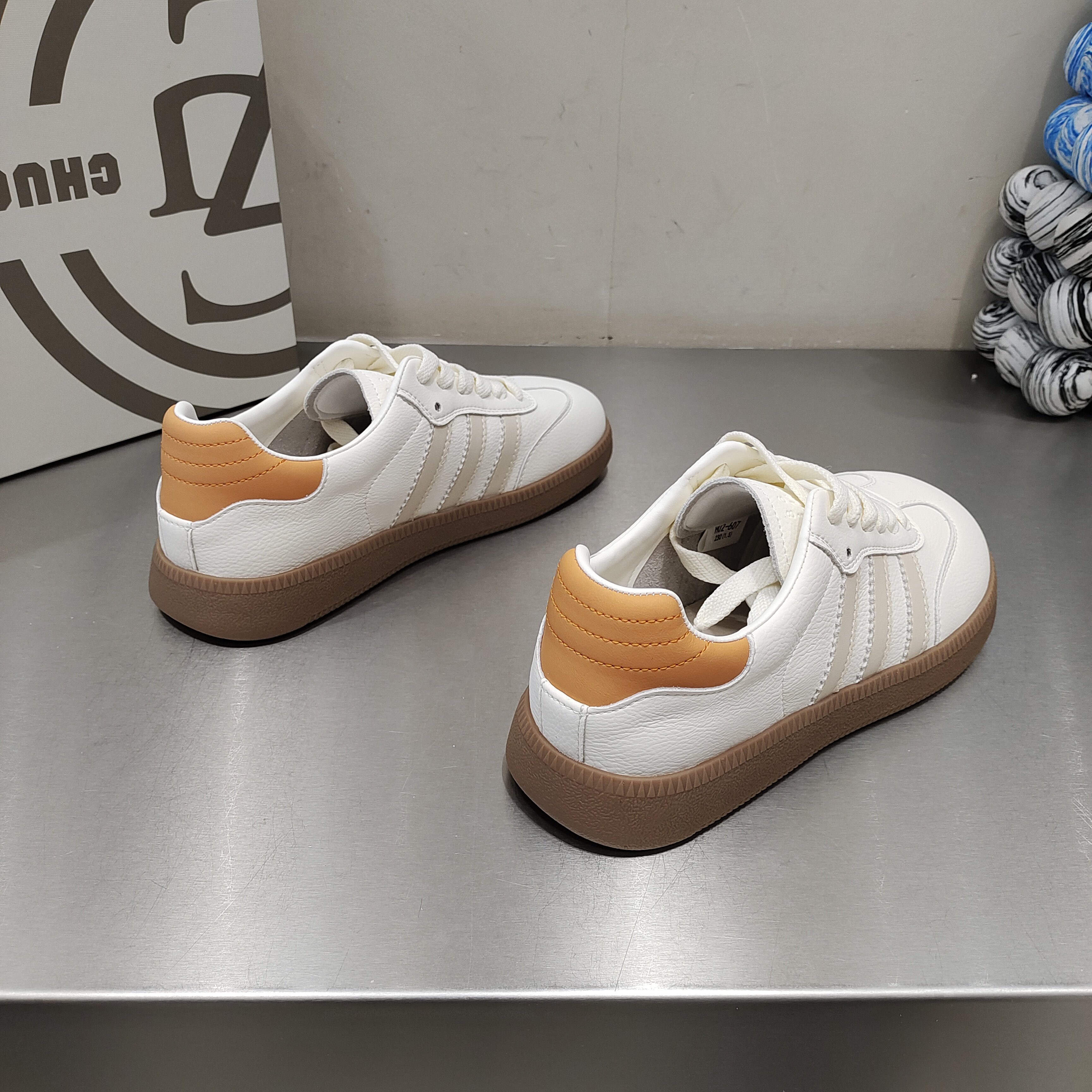 欧货平底德训鞋圆头低帮韩版休闲运动女鞋2026春款绑带拼接学院款,淘宝优惠券,粉丝福利购,淘宝优惠卷