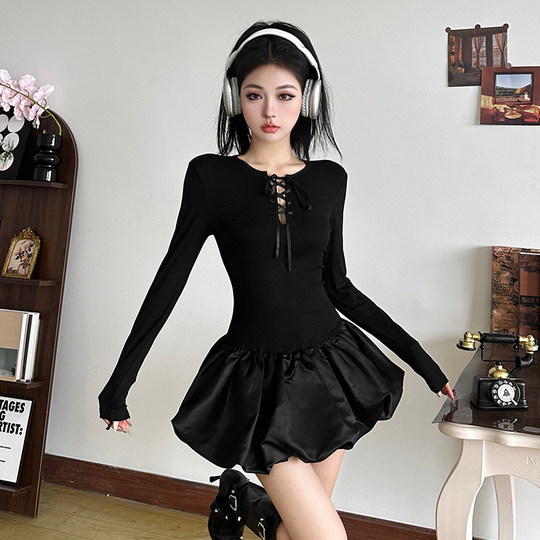 Sweet and cool girly lace-up hollow long-sleeved dress for women