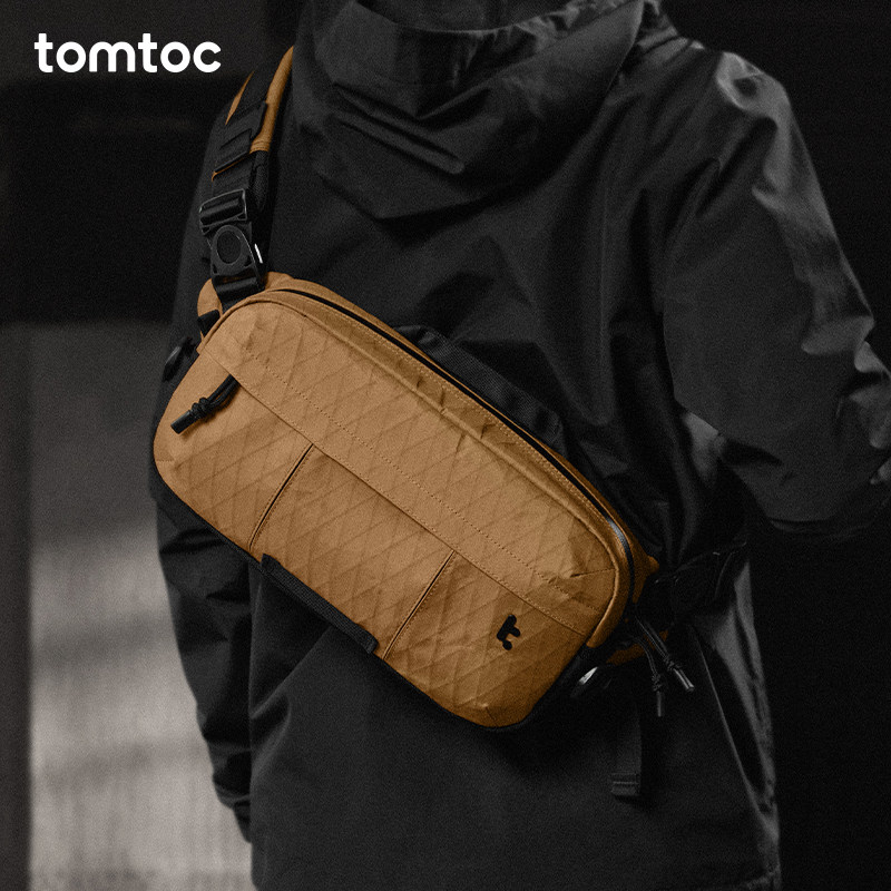 tomtoc单肩斜挎包机能工装Switch2收纳胸包挎包男士通勤单肩包T26