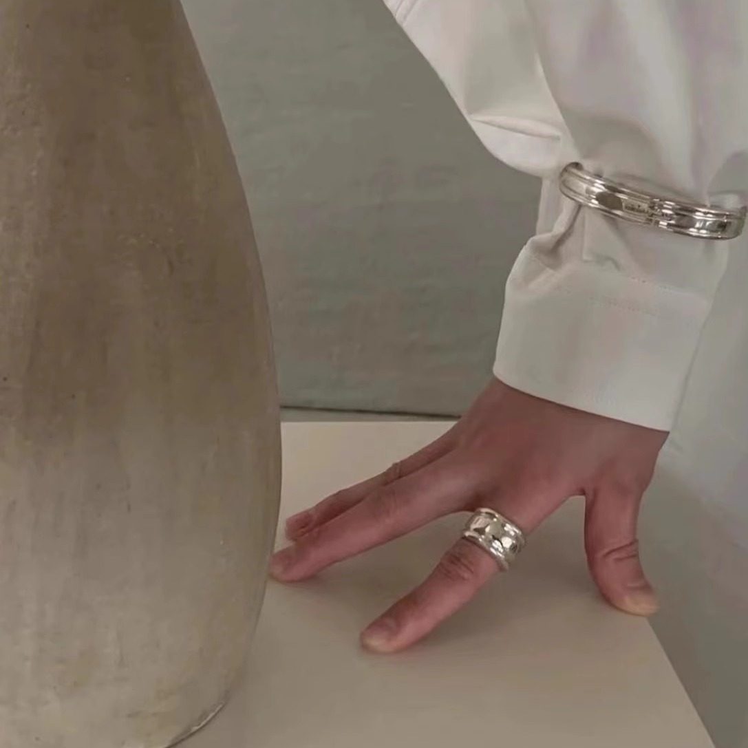 韩国博主Fever同款S925纯银coldframe宽版花瓶戒指简约高级食指戒,淘宝优惠券,粉丝福利购,淘宝优惠卷