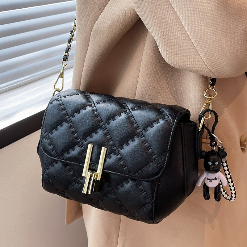 今年流行2023新款夏女士感链条小包 娜达丽亚箱包女士包袋