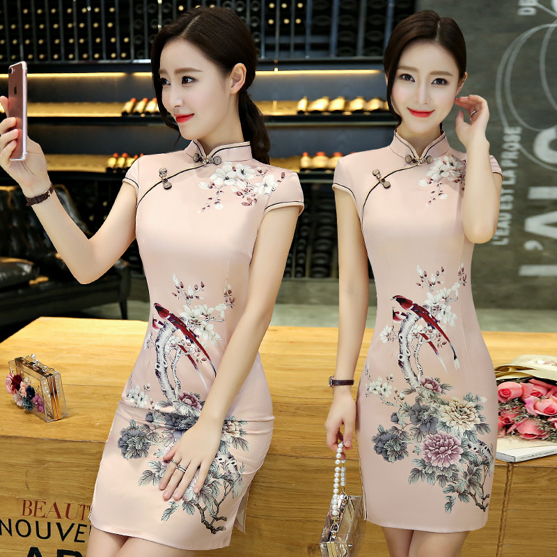 旗袍夏季女短款2025年新款性感时尚年轻款少女改良连衣裙多色大码 - 图1