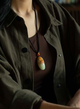 孤品【和田玉.福鼠盈门】吊坠玉石玉佩男女高档毛衣项链一物一证